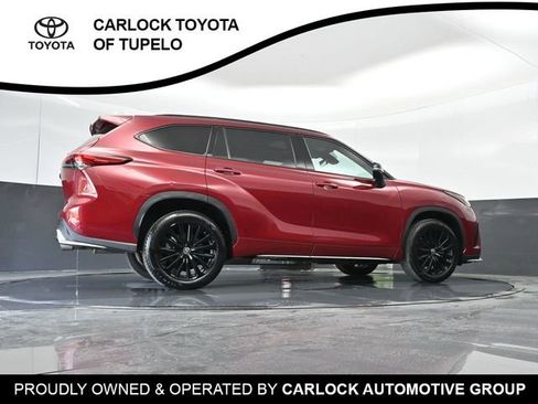 Used 2023 Toyota Highlander XSE AWD/4WD image 46