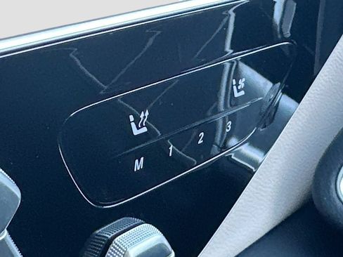 Certified 2025 Mercedes-Benz E 350 4MATIC Sedan image 21