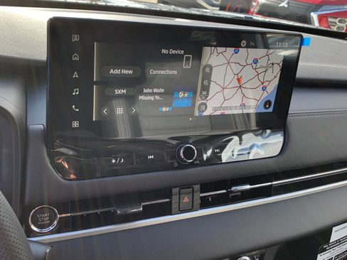 New 2025 Mitsubishi Outlander SE image 15