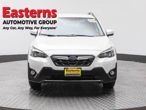 Used 2022 Subaru Crosstrek 2.0i Premium image 2
