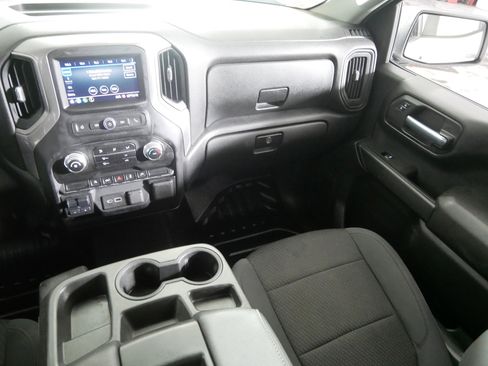 Used 2021 GMC Sierra 1500 4x4 Double Cab w/ Sierra Value Package image 11