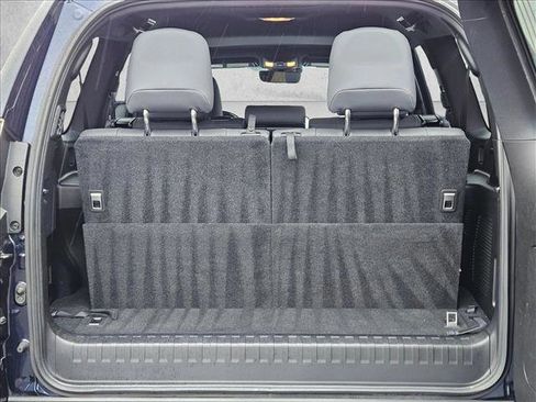 Used 2022 Lexus GX 460 Premium w/ Premium Plus Package image 7