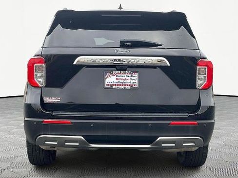 Certified 2023 Ford Explorer XLT w/ Equipment Group 202A image 4