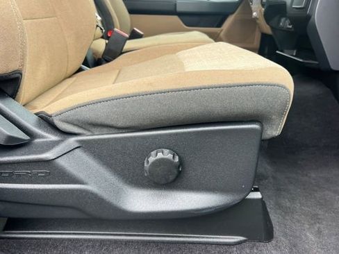 Used 2023 Ford F150 XLT image 21