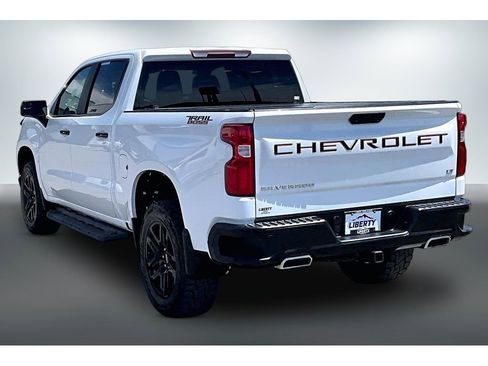 Used 2021 Chevrolet Silverado 1500 LT Trail Boss AWD/4WD image 4