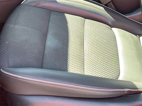 Used 2023 Chevrolet TrailBlazer RS image 19