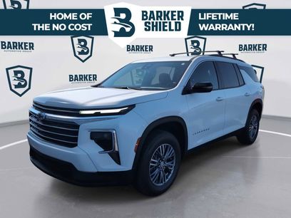Used 2025 Chevrolet Traverse LT w/ LPO, Floor Liner Package