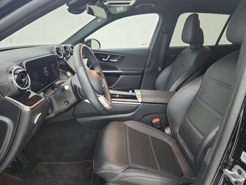 Used 2023 Mercedes-Benz GLC 300 4MATIC image 19