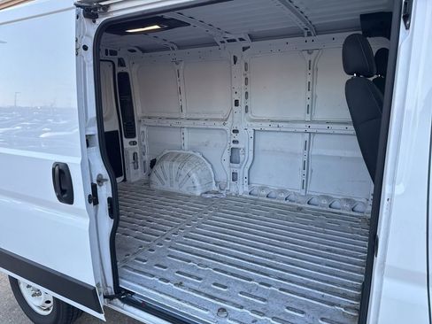 Used 2023 RAM ProMaster 2500 image 11