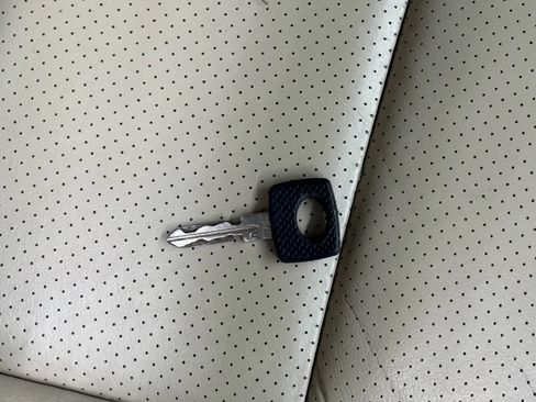 Used 1990 Mercedes-Benz 300 E 3.0 image 84