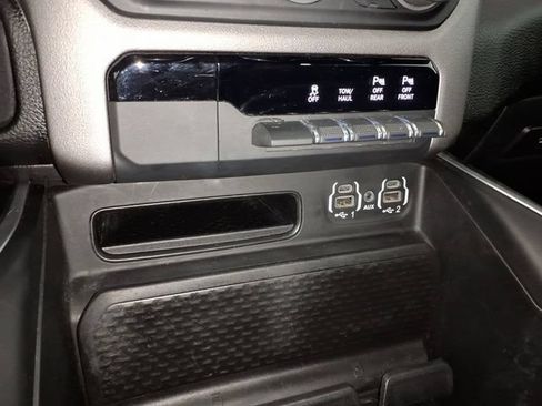 Used 2022 RAM 1500 Big Horn AWD/4WD image 27