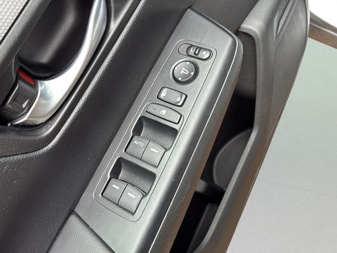 Used 2023 Honda CR-V LX image 29