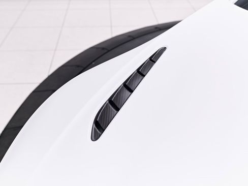 Used 2023 Aston Martin V8 Vantage Roadster image 23