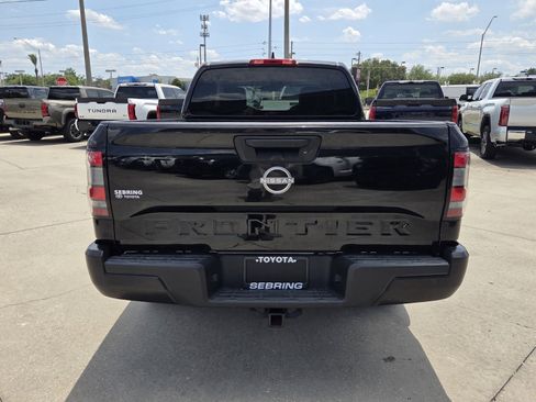 Used 2022 Nissan Frontier S RWD image 7