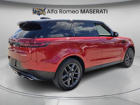 Used 2024 Land Rover Range Rover Sport SE image 6