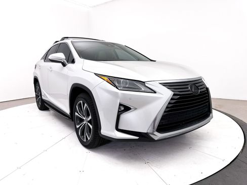 Used 2019 Lexus RX 450h AWD w/ Navigation Package image 12