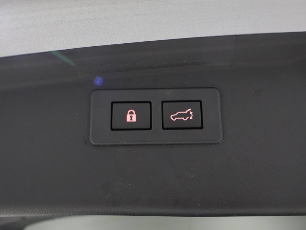 Used 2023 Subaru Outback Limited AWD/4WD image 20