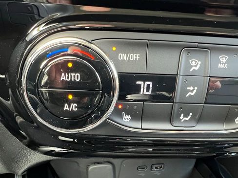 New 2026 Chevrolet Trax ACTIV w/ Driver Confidence Package FWD image 34