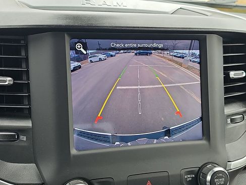 Used 2021 RAM 1500 Big Horn image 24