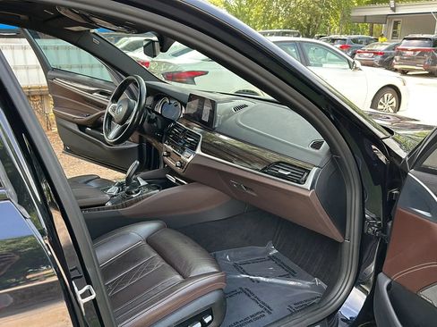 Used 2017 BMW 540i xDrive AWD/4WD image 22