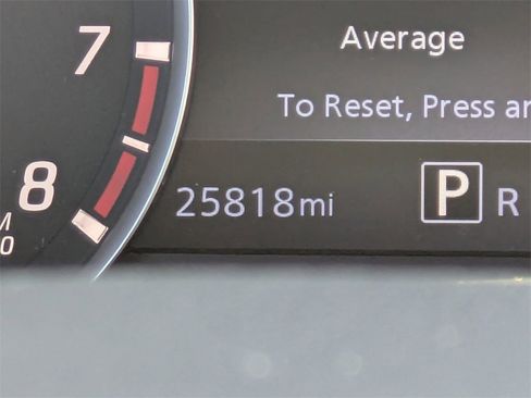 Used 2024 Nissan Frontier SL w/ Technology Package image 31