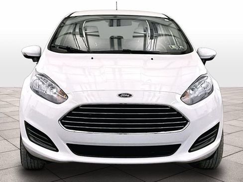 Certified 2019 Ford Fiesta SE w/ Cold Weather Package FWD image 3