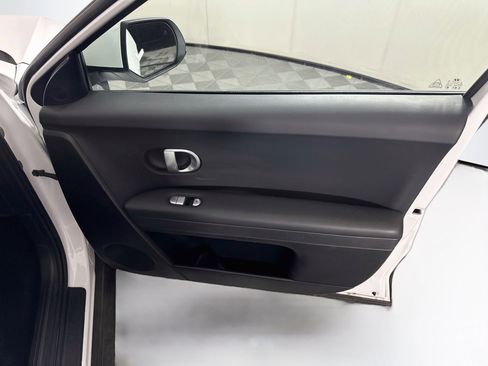 Used 2024 Hyundai Ioniq 5 SEL RWD image 32