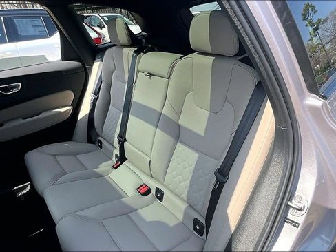 New 2026 Volvo XC60 B5 Plus w/ Protection Package Premier AWD/4WD image 29