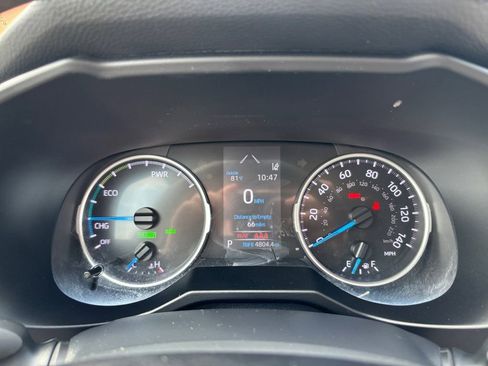 Used 2020 Toyota RAV4 XLE AWD/4WD image 16