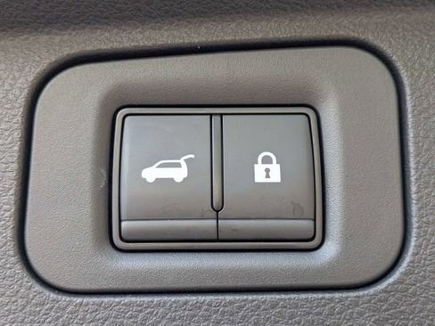 Used 2025 INFINITI QX80 Luxe RWD image 13