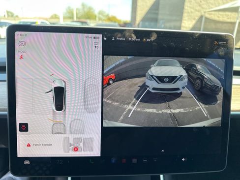 Used 2021 Tesla Model Y Long Range image 14