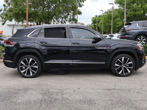 Used 2024 Volkswagen Atlas Cross Sport SEL Premium R-Line AWD/4WD image 21