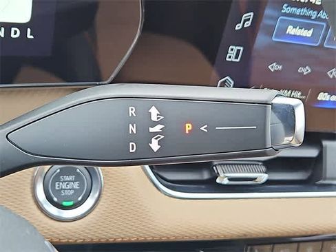 New 2026 Chevrolet Equinox ACTIV image 12