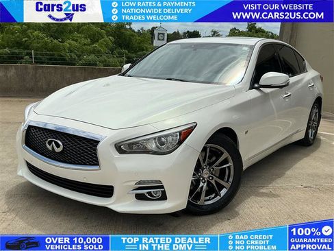 Used 2015 INFINITI Q50 Premium w/ Deluxe Touring Package RWD image 1