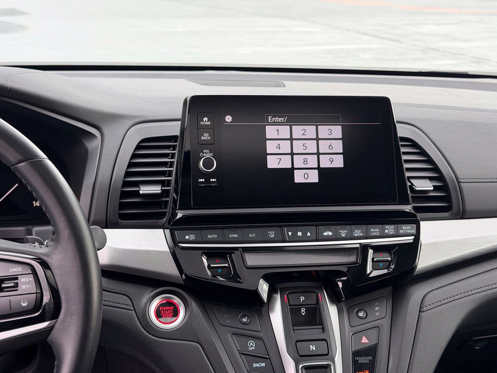 Used 2025 Honda Odyssey EX-L image 16