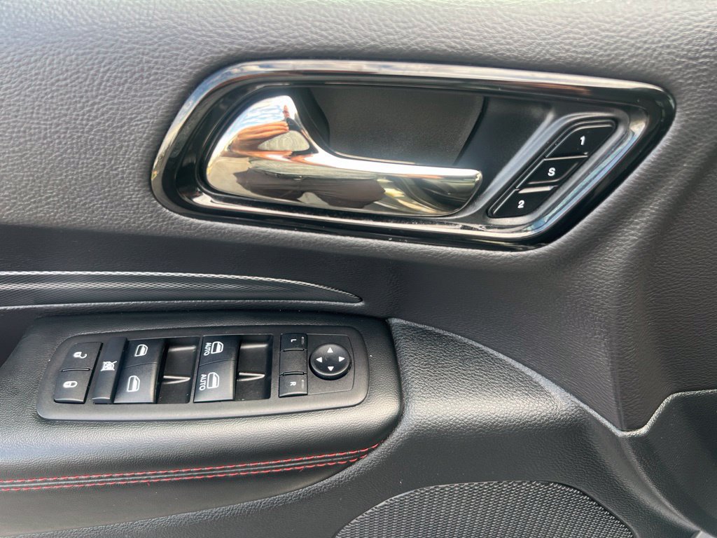 Used 2025 Dodge Durango GT AWD/4WD image 19