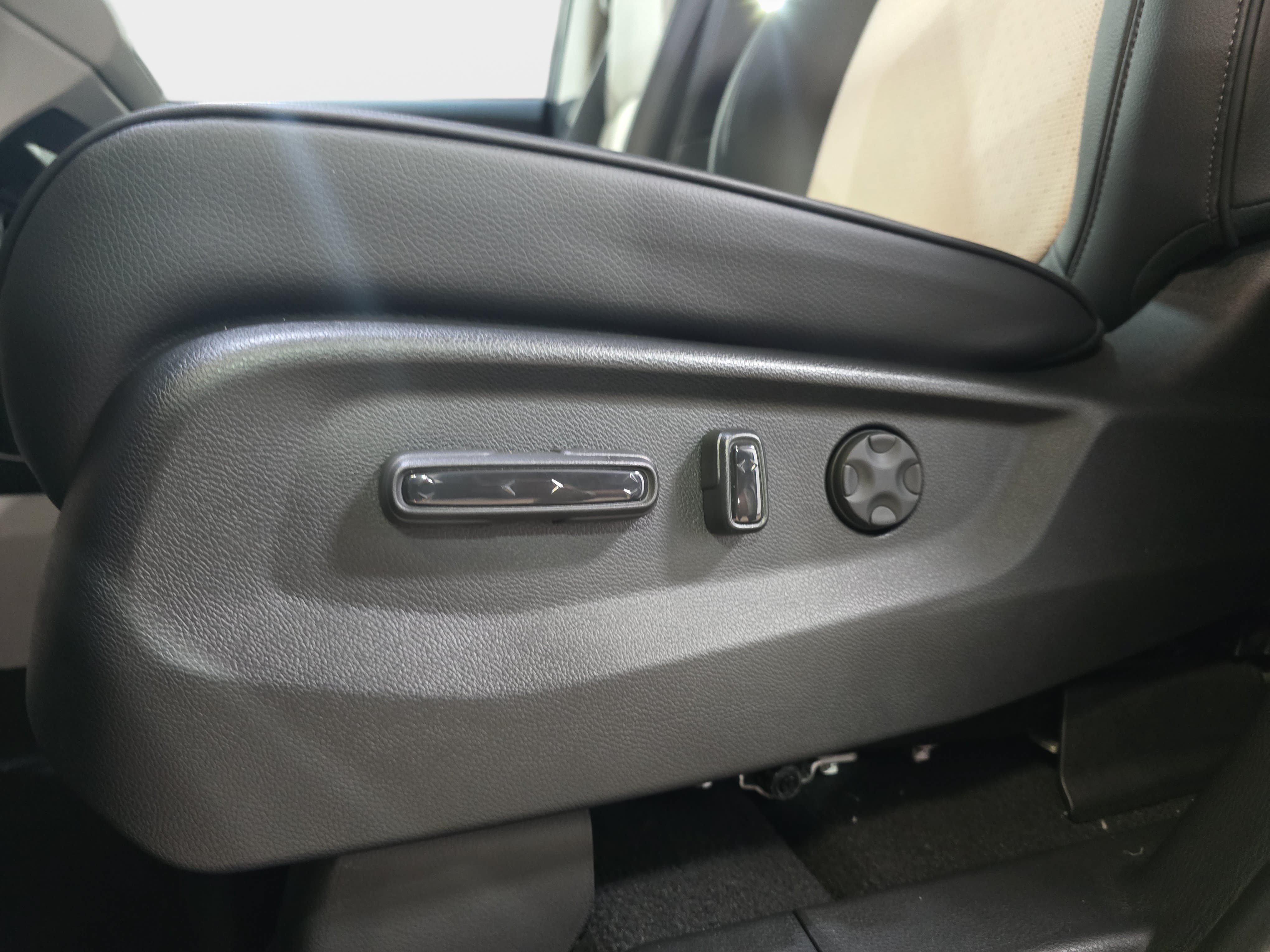 New 2027 Honda Odyssey Elite image 26