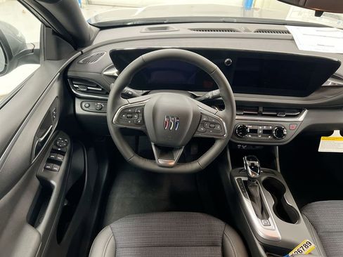 New 2026 Buick Envista Preferred w/ Convenience I Package FWD image 11