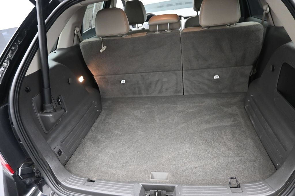 Used 2014 Ford Edge SEL w/ Equipment Group 205A FWD image 19