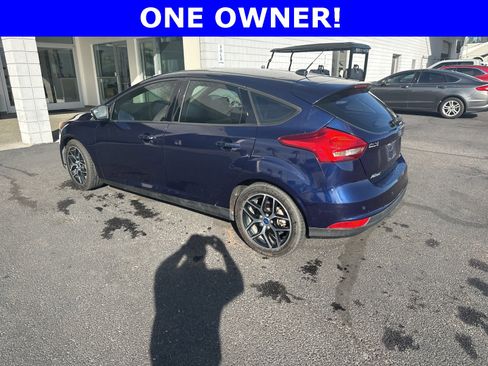 Used 2017 Ford Focus SEL image 2