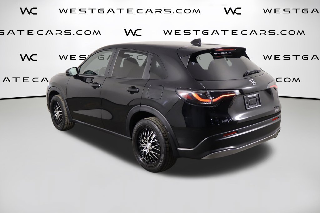 Used 2025 Honda HR-V Sport image 39