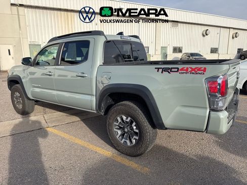 Used 2023 Toyota Tacoma TRD Off-Road w/ TRD Premium Off Road Package image 5