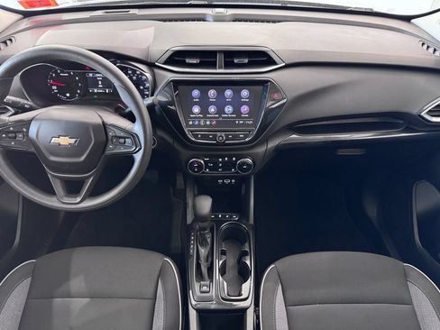 Certified 2023 Chevrolet TrailBlazer LT w/ Convenience Package AWD/4WD image 11