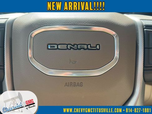Used 2021 GMC Yukon XL Denali AWD/4WD image 23