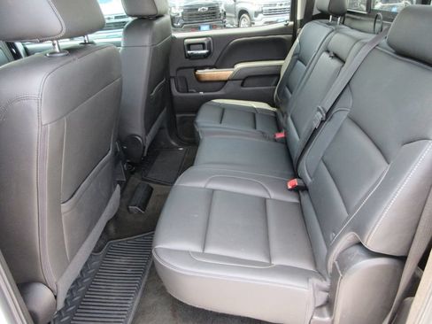Used 2018 Chevrolet Silverado 1500 LTZ AWD/4WD image 13