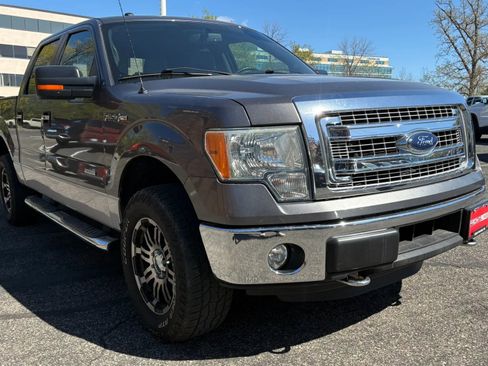 Used 2014 Ford F150 XLT w/ Equipment Group 302A Luxury AWD/4WD image 13