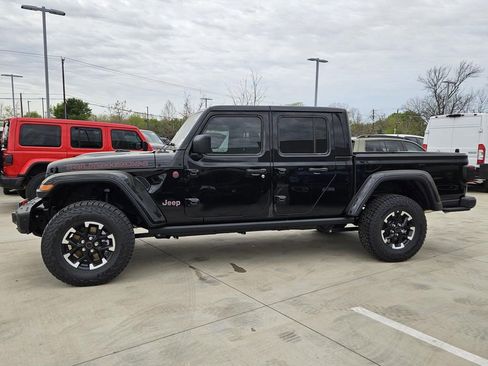 New 2026 Jeep Gladiator Rubicon image 2