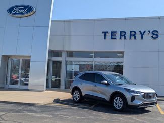 Used 2023 Ford Escape Active w/ Tech Pack #2 video 1