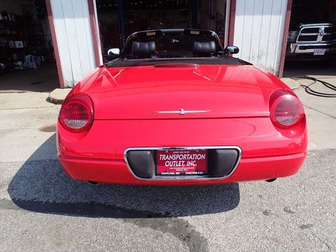 Used 2003 Ford Thunderbird image 22