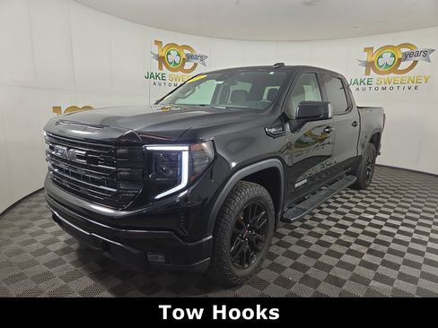 Certified 2024 GMC Sierra 1500 Elevation w/ LPO, Elevation Black Package AWD/4WD image 3